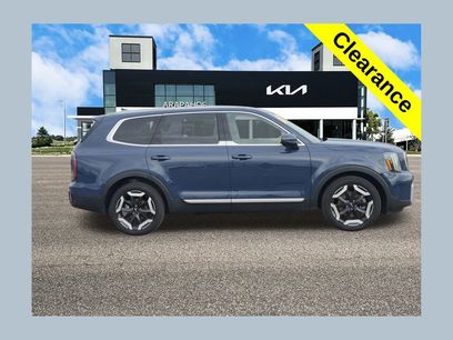 Used 2025 Kia Telluride EX