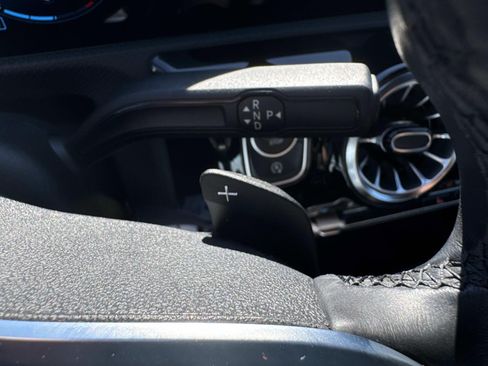 Used 2023 Mercedes-Benz CLA 250 4MATIC image 26