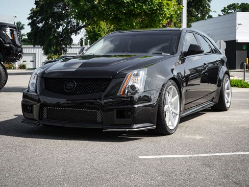 Used 2012 Cadillac CTS V w/ Wood Trim Package RWD image 5