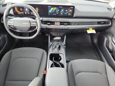 New 2026 Kia K4 FWD image 14