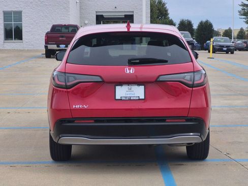 Used 2024 Honda HR-V EX-L image 7