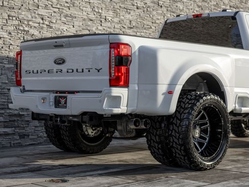 Used 2026 Ford F450 Lariat image 15