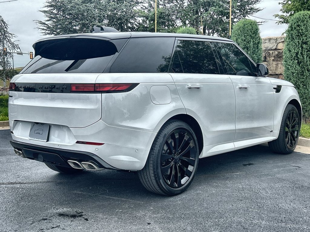 New 2027 Land Rover Range Rover Sport Autobiography AWD/4WD image 5