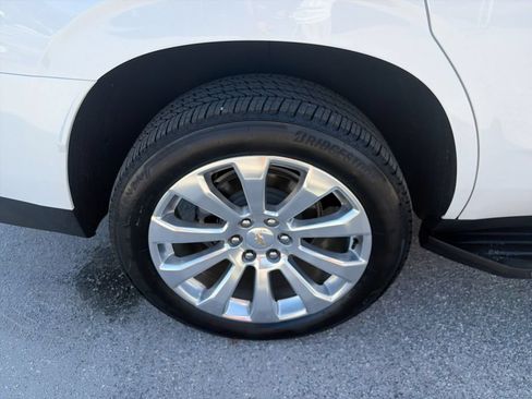 Used 2023 Chevrolet Tahoe Premier w/ Premium Package 2 RWD image 38