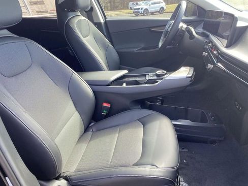 New 2025 Kia EV6 Light AWD/4WD image 26