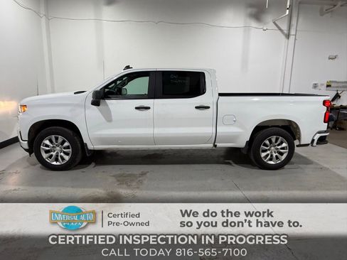 Used 2022 Chevrolet Silverado 1500 Custom image 1