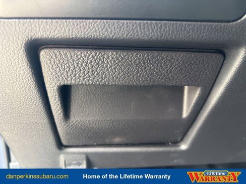 Used 2017 Subaru Outback 2.5i Limited image 13