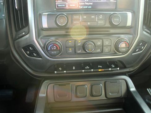 Used 2018 Chevrolet Silverado 1500 LTZ Z71 w/ LTZ Plus Package AWD/4WD image 15