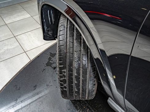 Certified 2025 Mercedes-Benz GLE 580 4MATIC image 48