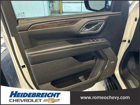 Certified 2021 Chevrolet Tahoe Premier w/ Premium Package image 9