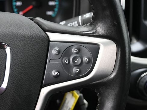 Used 2022 GMC Canyon Elevation image 12