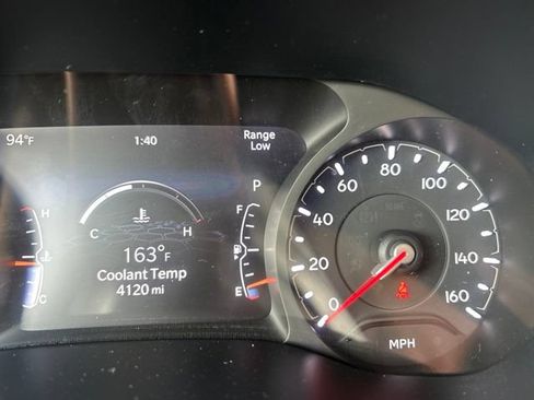 Used 2026 Jeep Compass Latitude AWD/4WD image 3