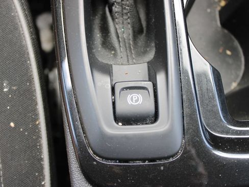 Used 2024 Chevrolet TrailBlazer LS w/ LS Convenience Package FWD image 37
