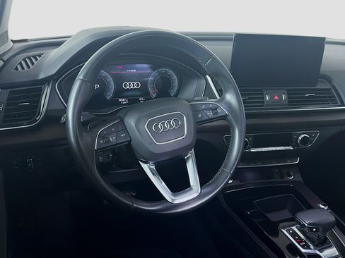 Used 2023 Audi Q5 2.0T Premium Plus w/ Premium Plus Package AWD/4WD image 18