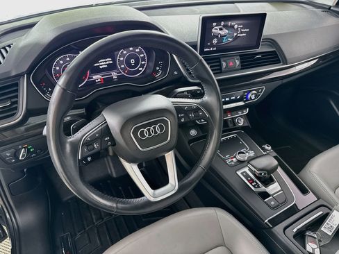 Used 2018 Audi Q5 2.0T Premium Plus w/ Premium Plus Package AWD/4WD image 24