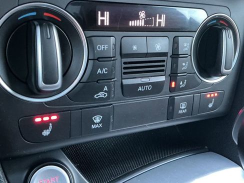 Used 2018 Audi Q3 2.0T Premium Plus w/ Premium Plus Package image 44