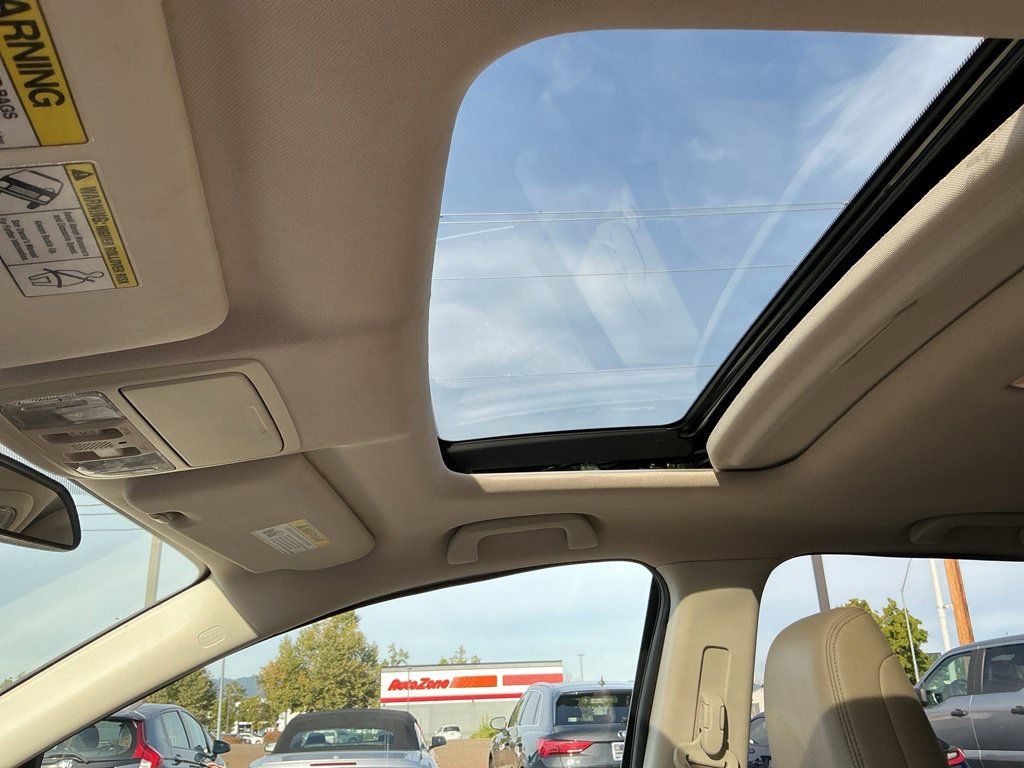 Used 2012 Honda CR-V EX-L image 10