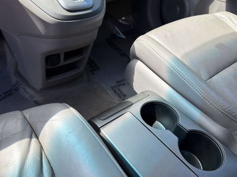 Used 2010 Honda CR-V EX-L image 21