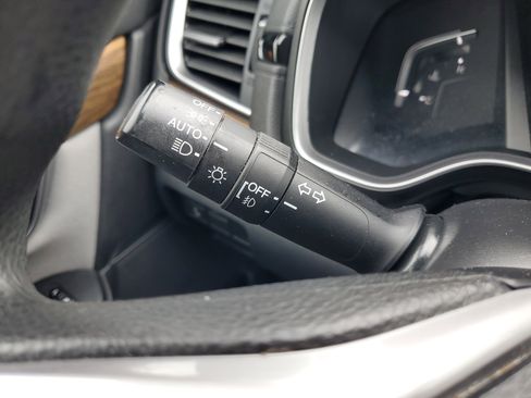 Certified 2019 Honda CR-V EX image 29