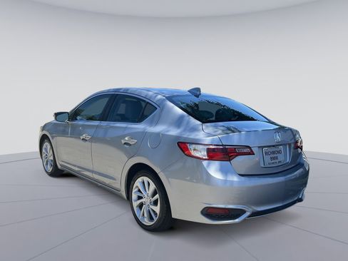 Used 2017 Acura ILX FWD image 7