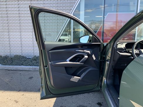 New 2025 Audi Q5 Premium Plus image 8