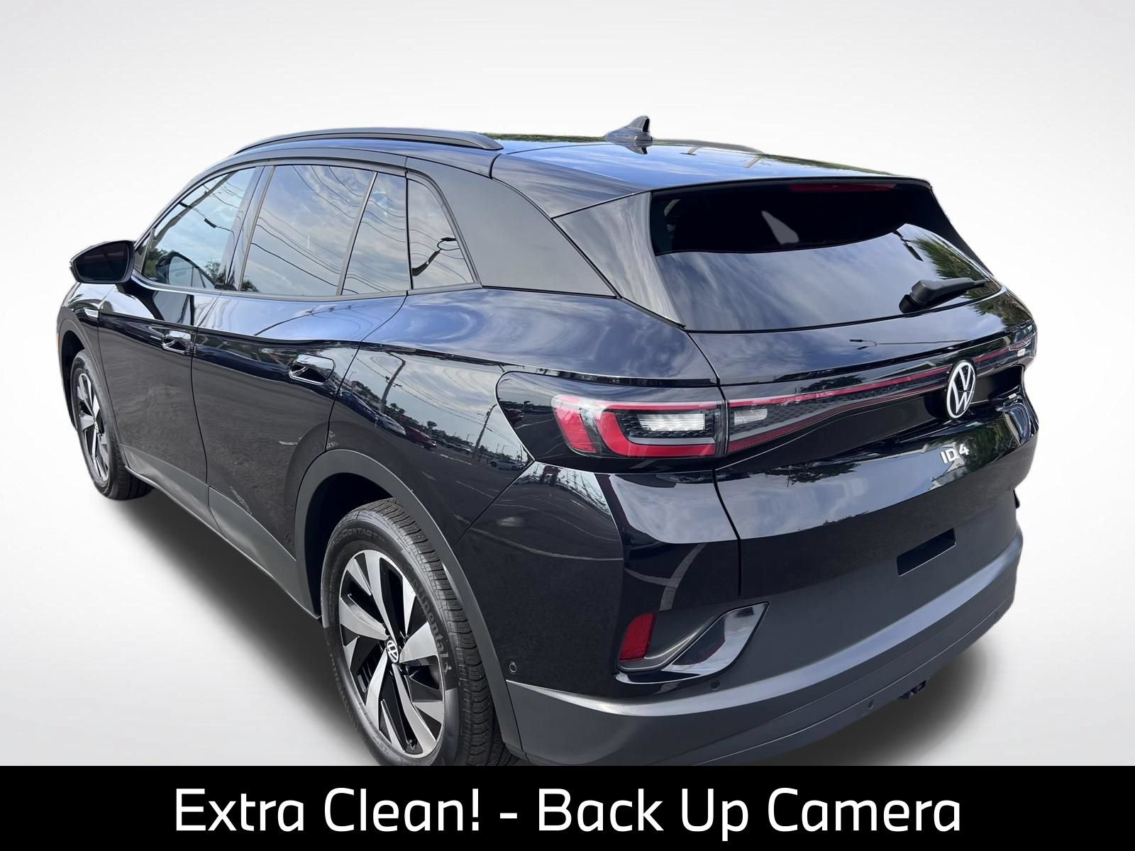 Used 2023 Volkswagen ID.4 Pro AWD/4WD image 5