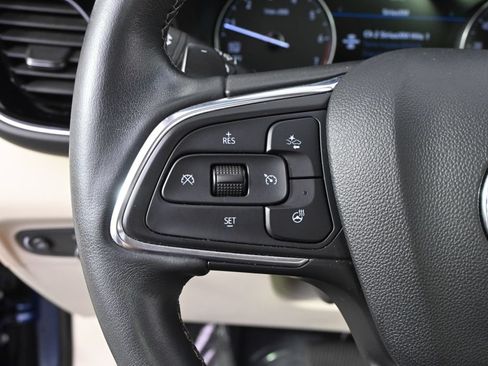 Used 2023 Buick Envision Avenir AWD/4WD image 33