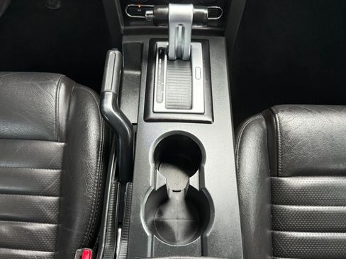 Used 2007 Ford Mustang GT Premium RWD image 45