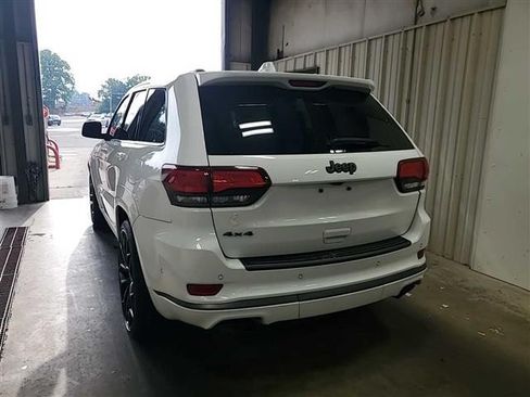 Used 2018 Jeep Grand Cherokee High Altitude AWD/4WD image 2