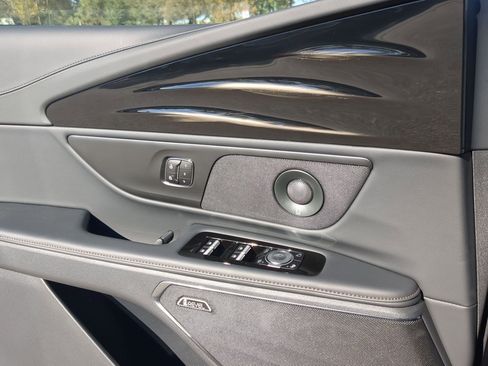 New 2026 Lincoln Nautilus Premier w/ Equipment Group 102A image 12