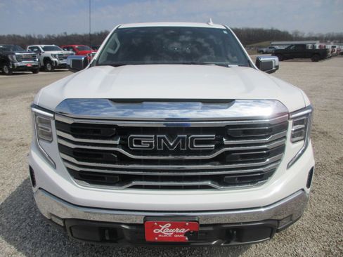 New 2026 GMC Sierra 1500 SLT w/ SLT Convenience Package image 12