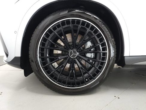 Used 2024 Mercedes-Benz GLC 43 AMG 4MATIC Coupe w/ Driver Assistance Package image 40