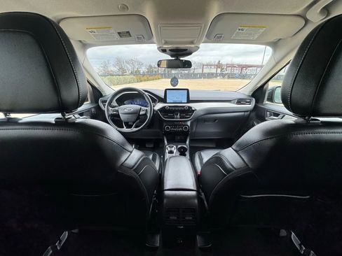 Used 2022 Ford Escape SEL w/ Technology Package FWD image 42