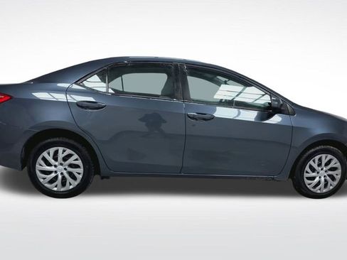 Used 2017 Toyota Corolla LE image 23