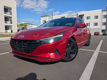 Used 2022 Hyundai Elantra SEL w/ Convenience Package
