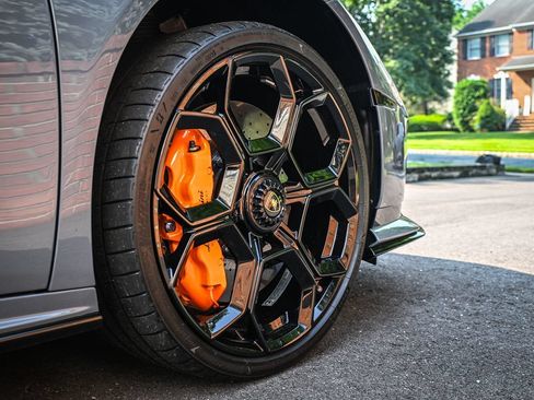 Used 2024 Lamborghini Huracan Tecnica RWD image 33