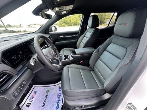 New 2026 GMC Terrain AT4 w/ Convenience Package III image 13