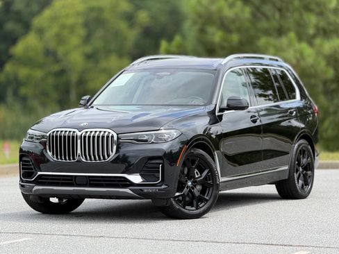 Used 2019 BMW X7 xDrive50i w/ Premium Package AWD/4WD image 8