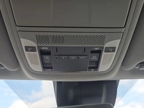 Used 2018 Acura MDX SH-AWD image 39