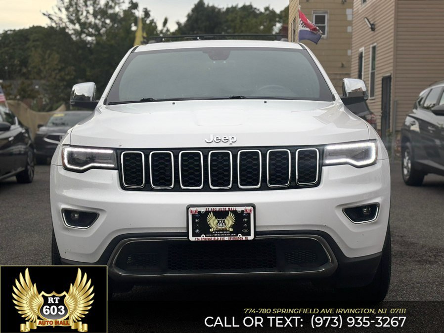 Used 2017 Jeep Grand Cherokee Limited w/ Luxury Group II AWD/4WD image 2