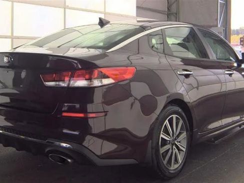 Used 2019 Kia Optima LX w/ LX 17" Wheel Package image 2