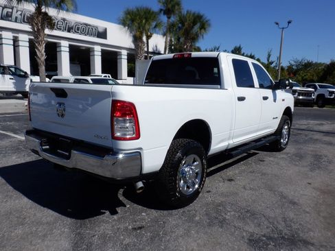 Used 2022 RAM 2500 Tradesman w/ Chrome Appearance Group image 7