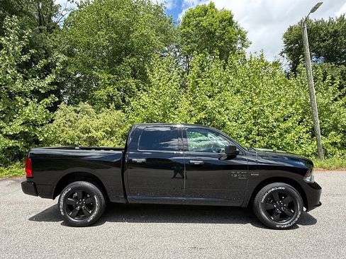 Used 2023 RAM 1500 Express w/ Wheel & Sound Group AWD/4WD image 5