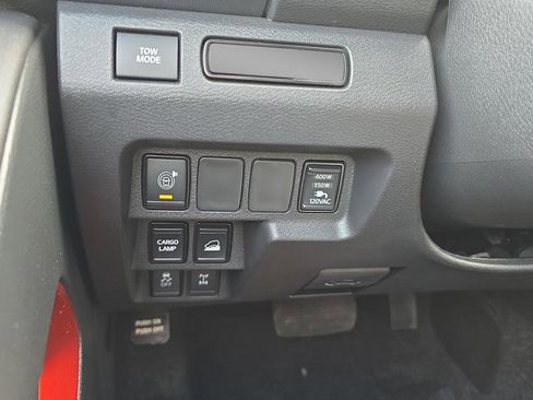 Used 2023 Nissan Frontier PRO-4X w/ Pro Convenience Package AWD/4WD image 27