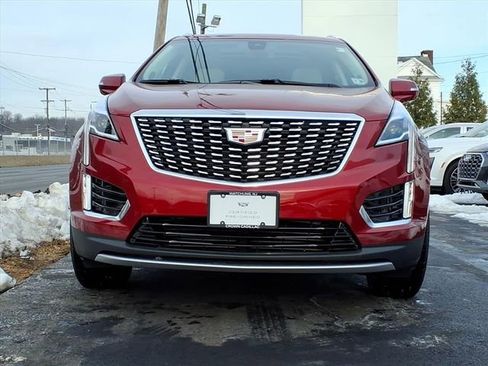 Certified 2025 Cadillac XT5 Premium Luxury image 10