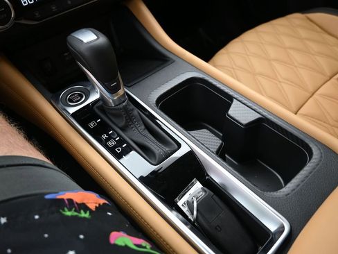 New 2025 Nissan Sentra SV w/ SV Premium Package image 19