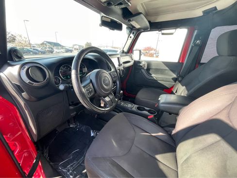 Used 2014 Jeep Wrangler Unlimited Sport w/ Quick Order Package 24S image 2