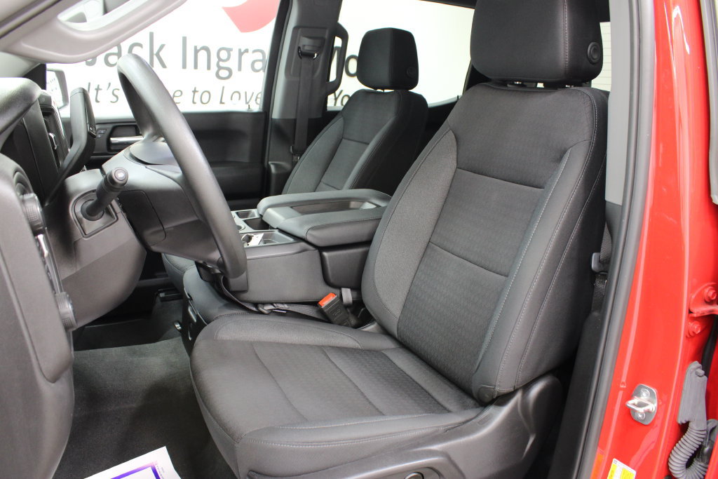 Used 2024 Chevrolet Silverado 1500 Custom Trail Boss w/ LPO, Dark Essentials Package AWD/4WD image 14