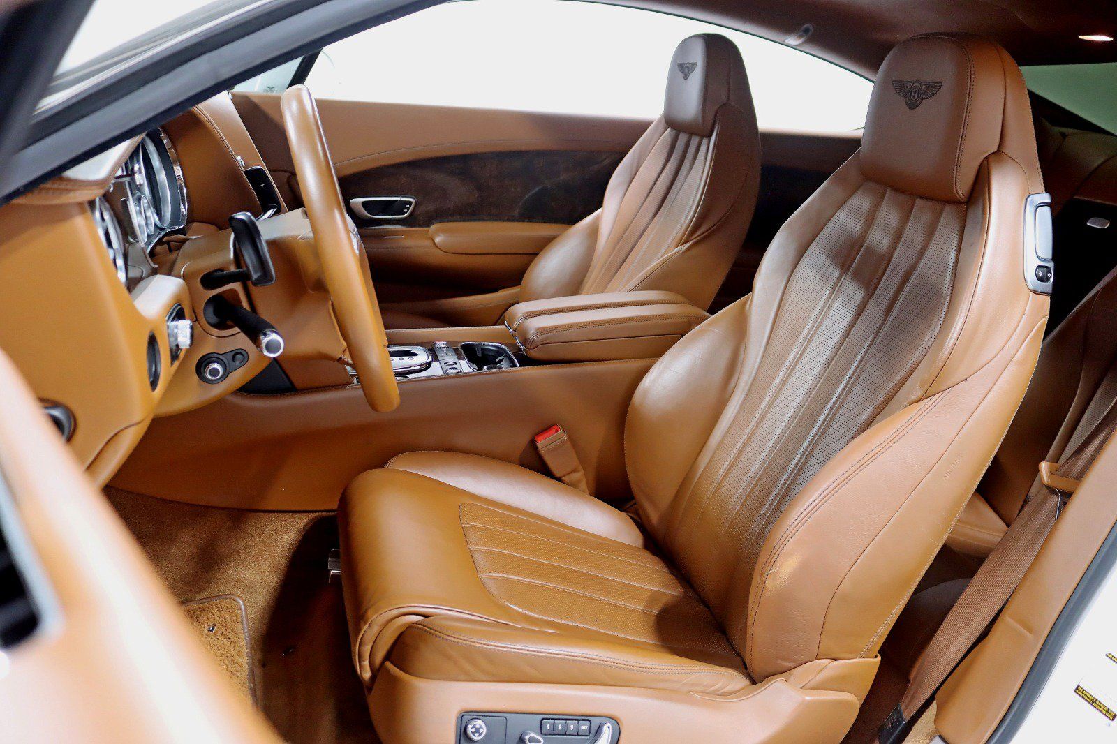 Used 2012 Bentley Continental GT AWD/4WD image 24