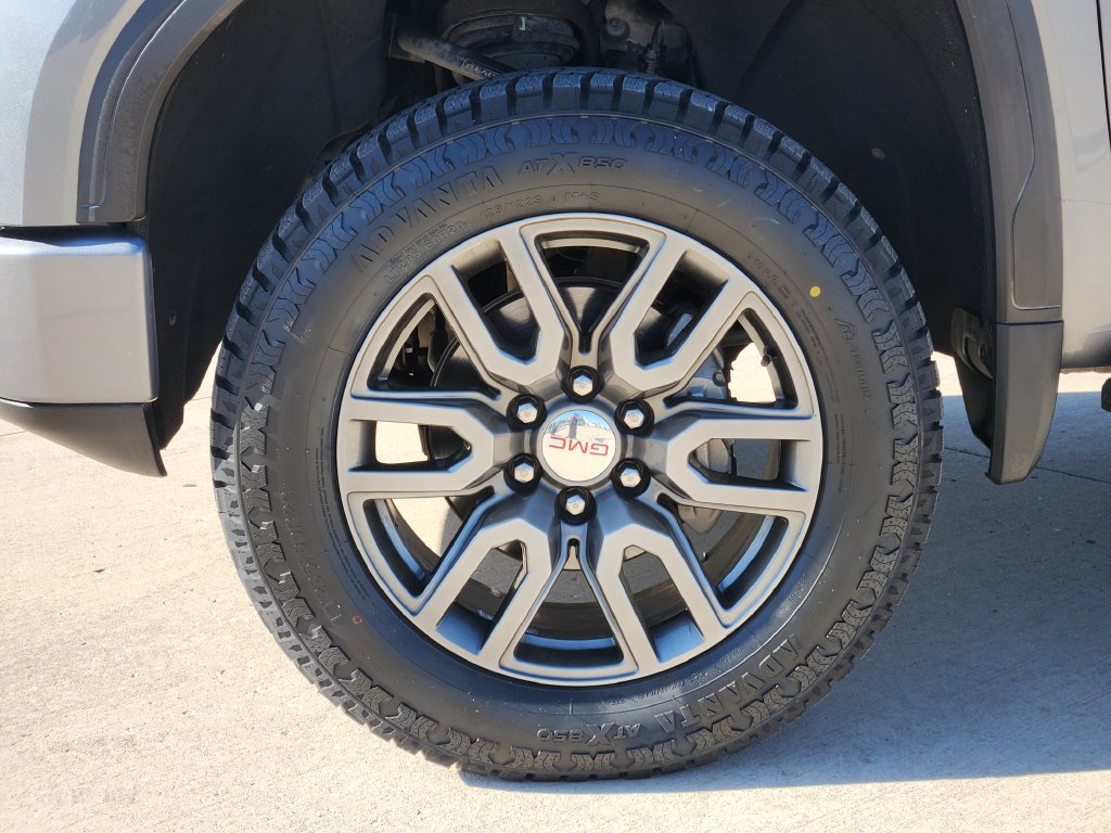 Used 2021 GMC Sierra 1500 AT4 w/ AT4 Premium Package AWD/4WD image 10